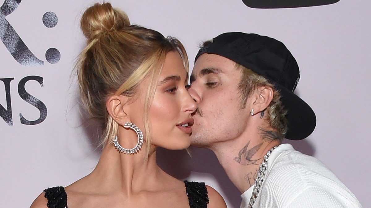 Justin Bieber: Θέλει να μείνει έγκυος η Hailey πριν τελειώσει το 2021