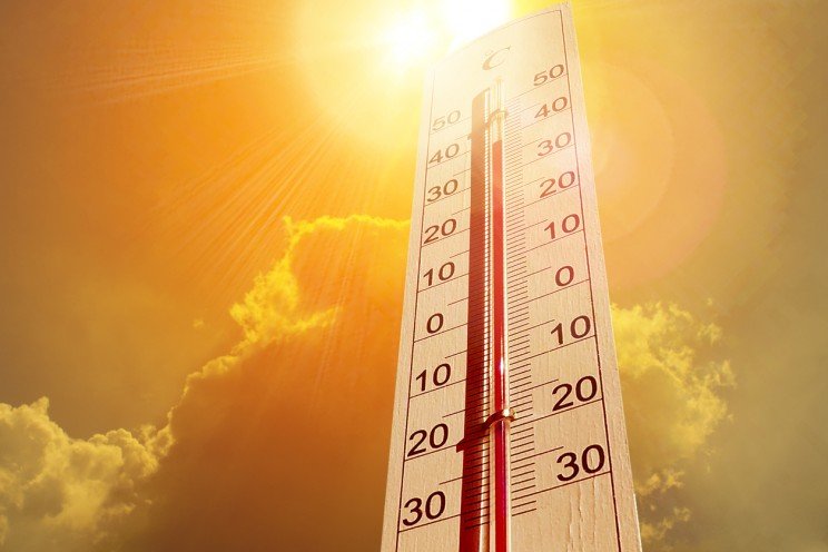 Καύσωνας: Ανεβαίνει ξανά στους 42 βαθμούς η θερμοκρασία – Ποιες περιοχές θα επηρεαστούν
