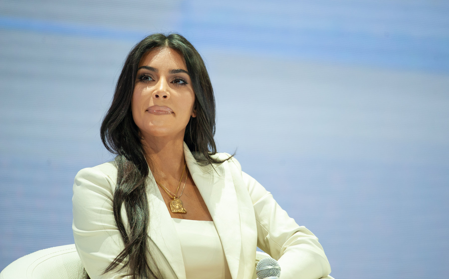 Kim Kardashian: Άρχισαν οι ζήλιες προς τον Pete Davidson – Γιατί έκανε unfollow τη Miley Cyrus