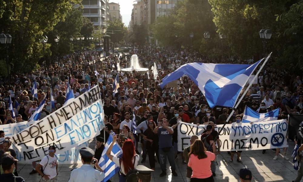 Όλο και αυξάνονται τα περιστατικά με αντιεμβολιαστές και αρνητές – Γιατροί δέχονται επιθέσεις και μηνύσεις