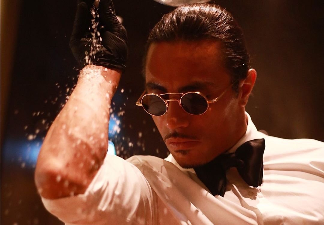 Salt Bae: Έκλεισε το εστιατόριό του στη Νέα Υόρκη – Το «πρώτο αίμα» της αυτοκρατορίας του;