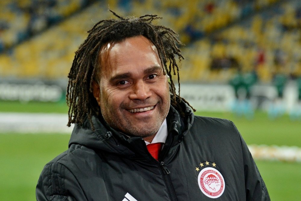 Christian Karembeu: «Είχαν τον προπάππου μου σε κλουβί, τον έβαζαν να κραυγάζει σαν ζώο και να χορεύει»