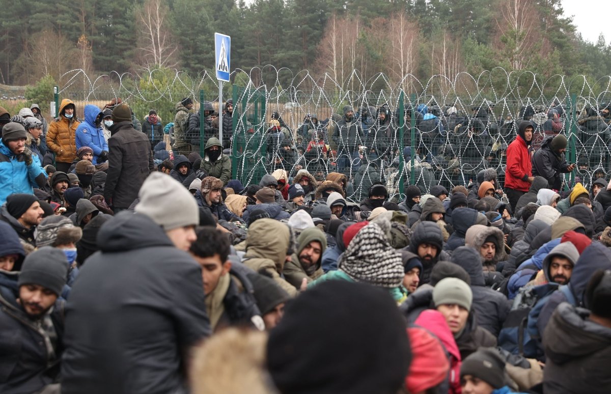 Η Ε.E. κατά της Λευκορωσίας: Νέες κυρώσεις για την προσφυγική κρίση – Στο στόχαστρο οι αεροπορικές