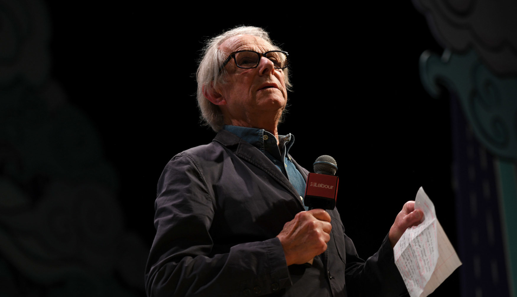 Ken Loach: «Τα Μάρμαρα του Παρθενώνα είναι κλεμμένα» – Ο Βρετανός σκηνοθέσης στο πλευρό της Ελλάδας