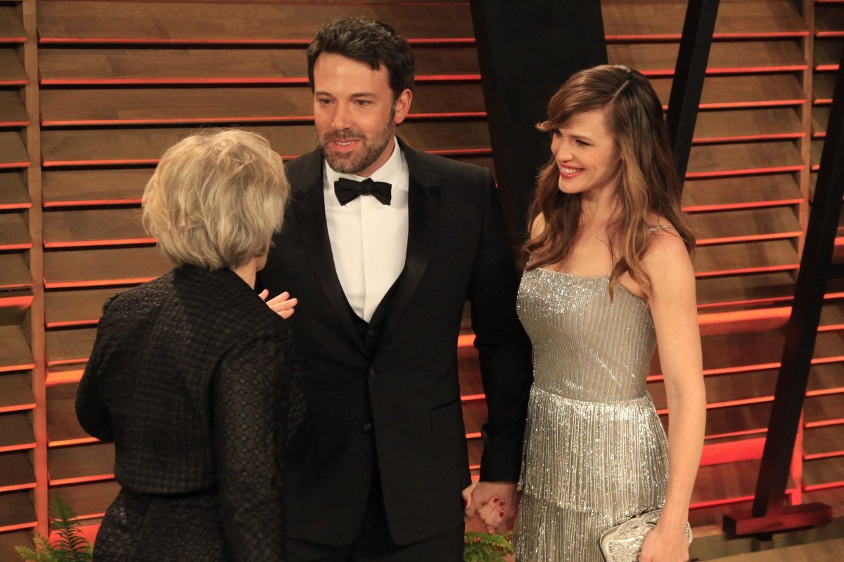 Ben Affleck: «Προφανώς θα έπινα ακόμα αν ήμουν παντρεμένος με την Jennifer Garner»