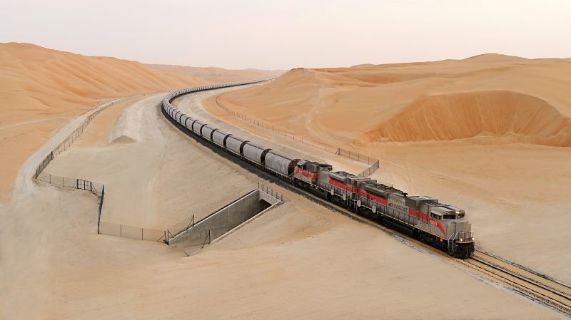 Etihad Rail: Ο υπερσύγχρονος σιδηρόδρομος 1.200 χλμ. που θα διασχίζει την Αραβική Χερσόνησο