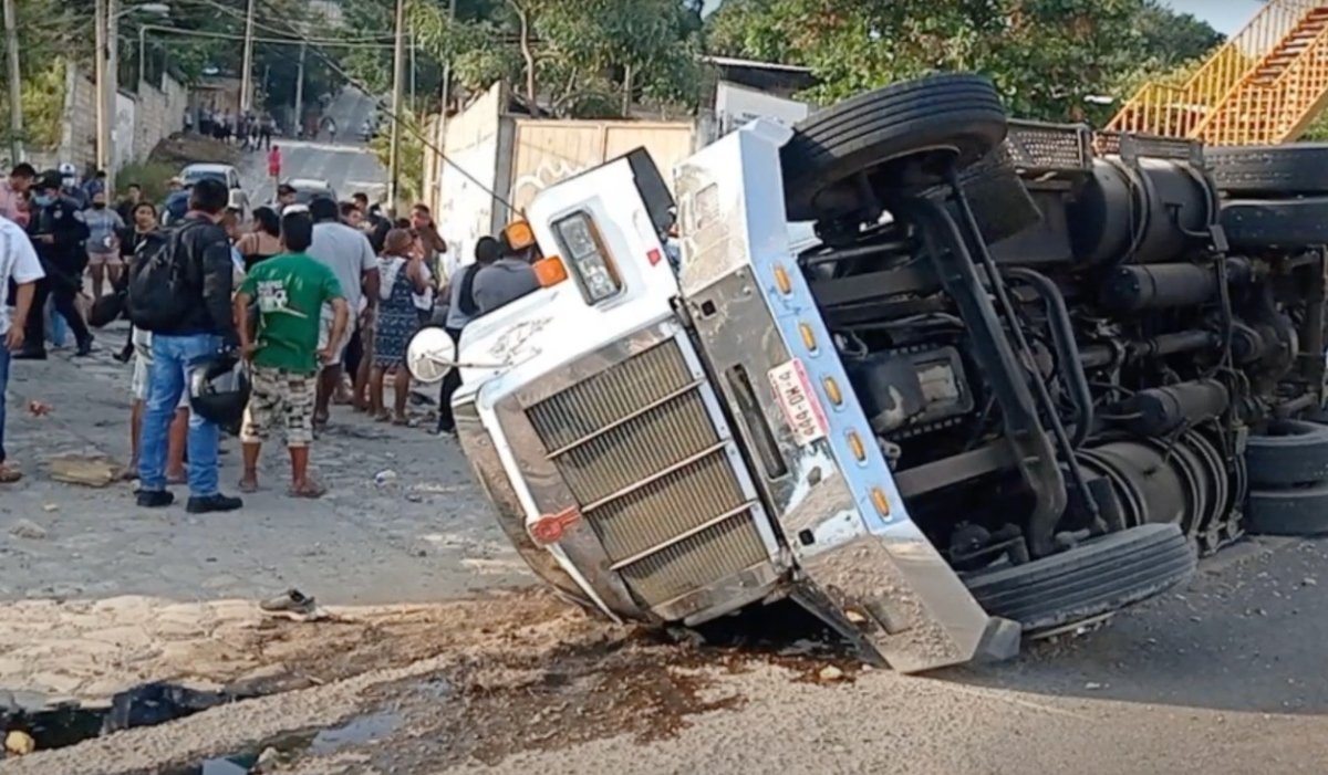 Μεξικό: 54 νεκροί και 100 τραυματίες σε συντριβή φορτηγού μεταναστών – Ο χειρότερος απολογισμός από το 2010