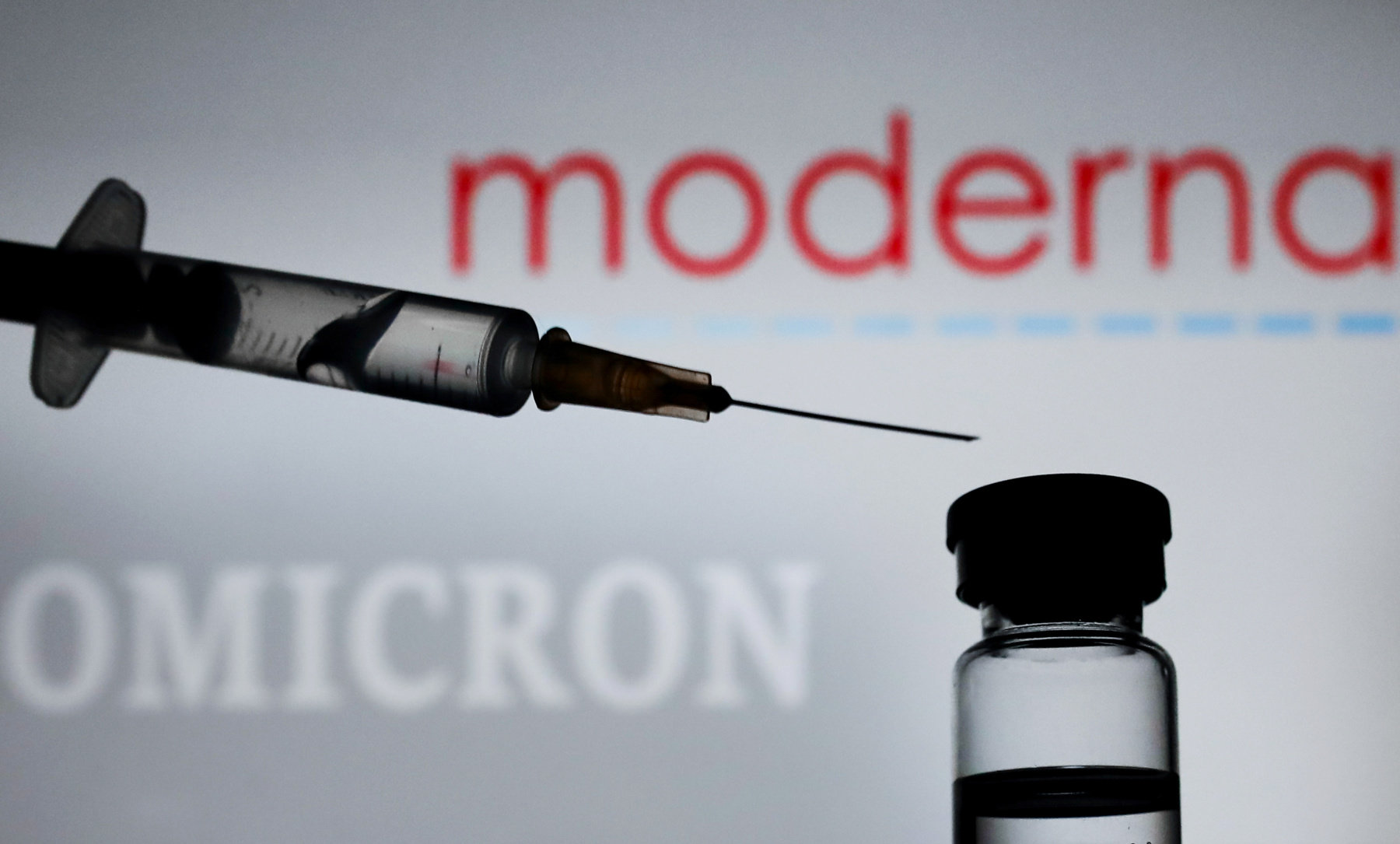 Moderna: Ετοιμάζει ειδικό εμβόλιο για τη μετάλλαξη Όμικρον