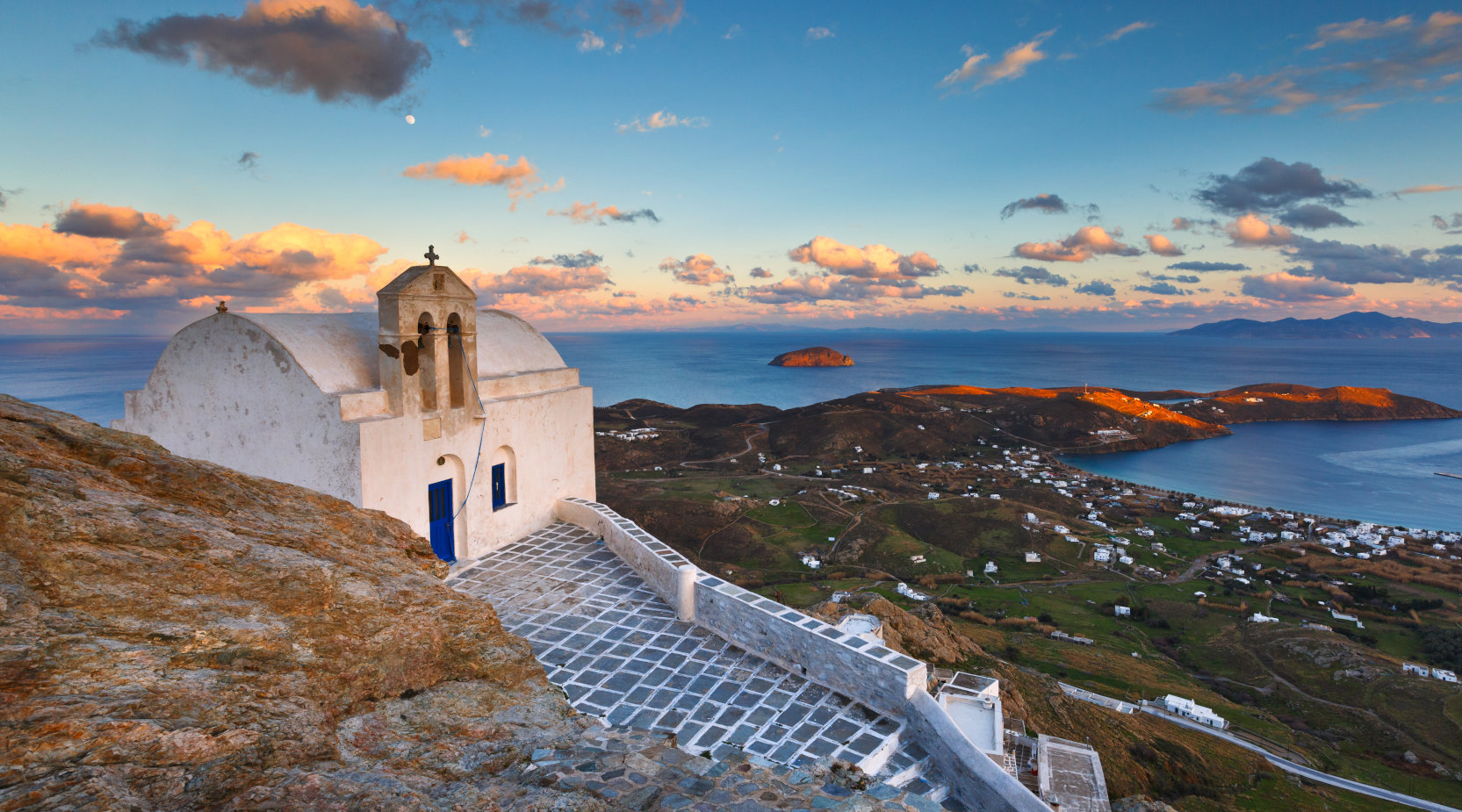 Imagine Magazin: 2 ελληνικά νησιά στη λίστα με τους «Special Destinations» του ελβετικού περιοδικού