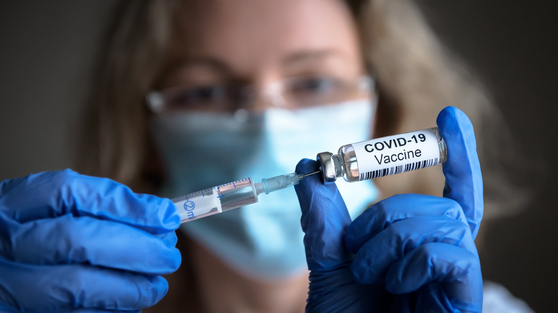 Κορονοϊός: Ποια τα χαρακτηριστικά της νέας παραλλαγής «Αρκτούρος» – Πότε θα χρειαστεί νέο εμβόλιο