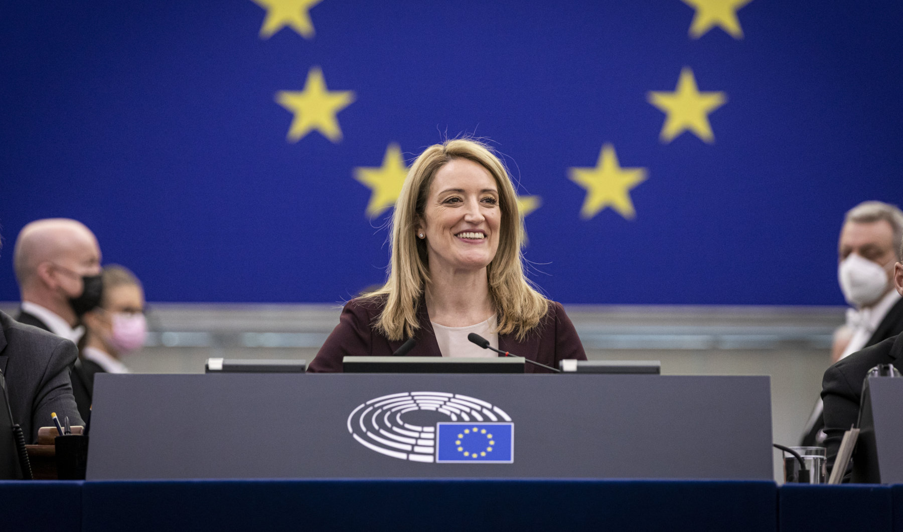 Roberta Metsola: Μια γυναίκα κατά των εκτρώσεων στην προεδρεία του Ευρωπαϊκού Κοινοβουλίου
