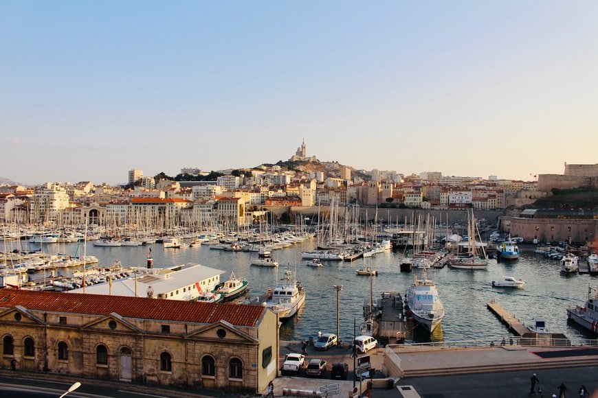 Μασσαλία: Η πόλη με τις 100 γειτονιές – Γιατί είναι η πιο ξεχωριστή της Γαλλίας;