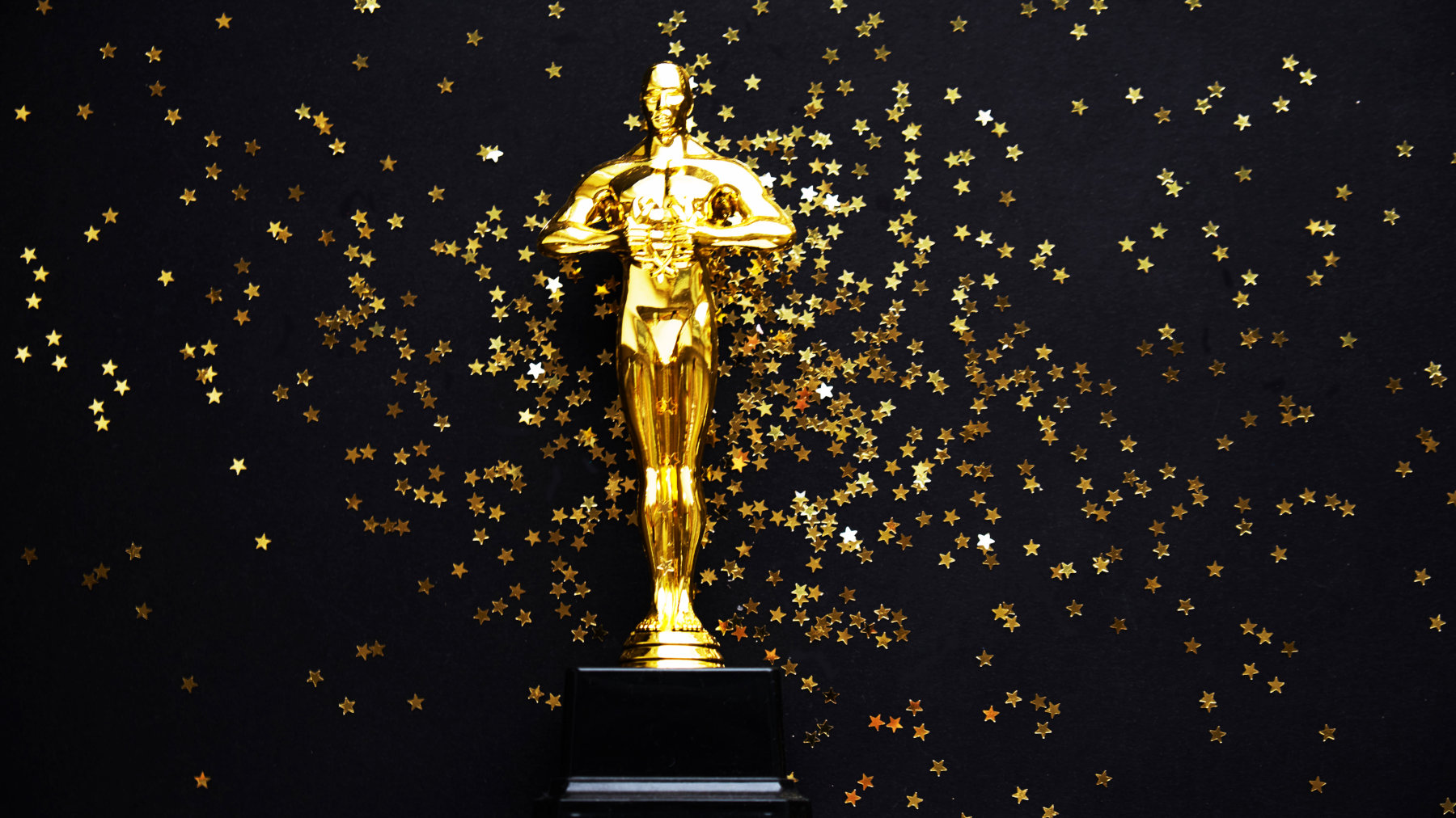 Oscars 2022: Πώς ενσωμάτωσαν 90.000 κρύσταλλα Swarovski στην σκηνή τους