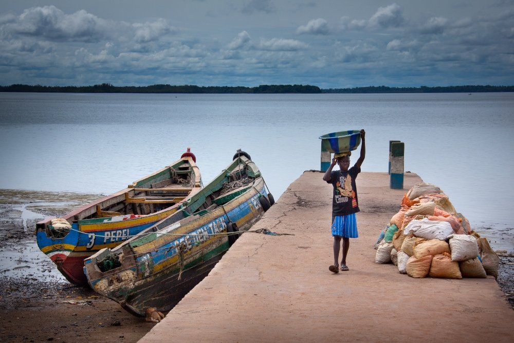 Σιέρα Λεόνε: Η υπεραλίευση καταστρέφει τους ντόπιους πληθυσμούς – Νο1 παραβάτης η Κίνα