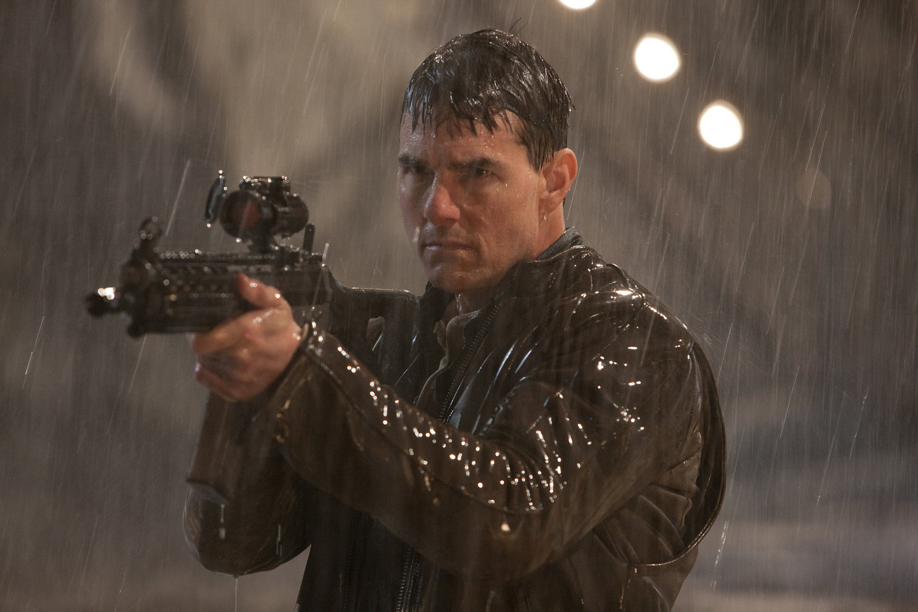 Ο συγγραφέας του «Jack Reacher» λέει για τον Tom Cruise πως «το μέγεθος μετράει