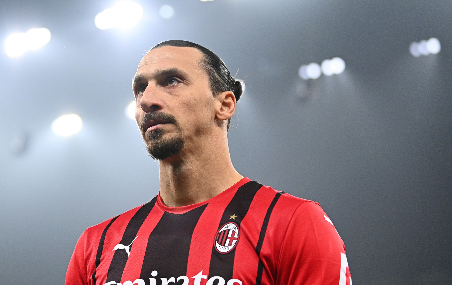 Zlatan Ibrahimovic: Κάνει κοιλιακούς στον αέρα και το σώμα του είναι πιο στεγνό από ποτέ