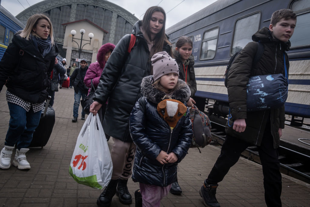 Πόλεμος στην Ουκρανία: Σε ποιες περιοχές της Ευρώπης καταφεύγουν οι Ουκρανοί πρόσφυγες