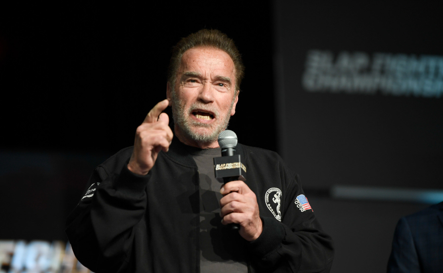 Arnold Schwarzenegger: Το μήνυμα του προς τον Putin – «Εσύ το ξεκίνησες, εσύ θα βάλεις τώρα ένα τέλος»