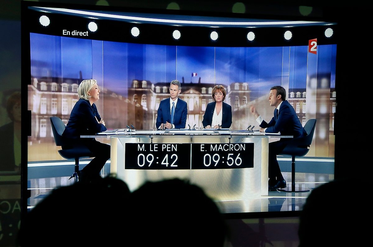 Debate για γερά νεύρα: Ο Emmanuel Macron κέρδισε την Marine Le Pen σύμφωνα με δημοσκόπηση