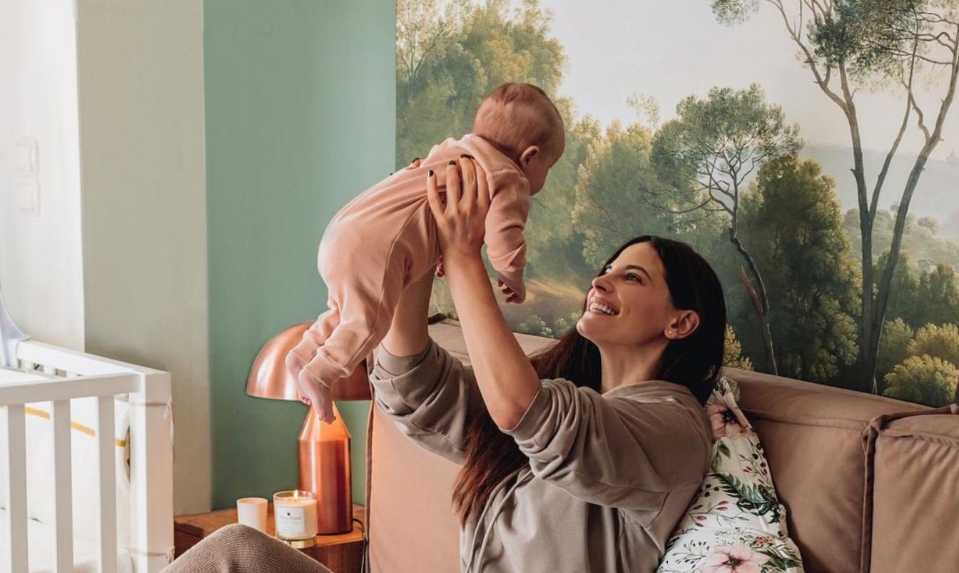 5 πράγματα που «απαγορεύεται» να κάνει μία γυναίκα όταν γίνεται μητέρα