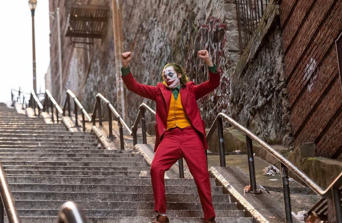 «Joker: Follie à Deux»: Η πρώτη φωτογραφία του Joaquin Phoenix από τα γυρίσματα