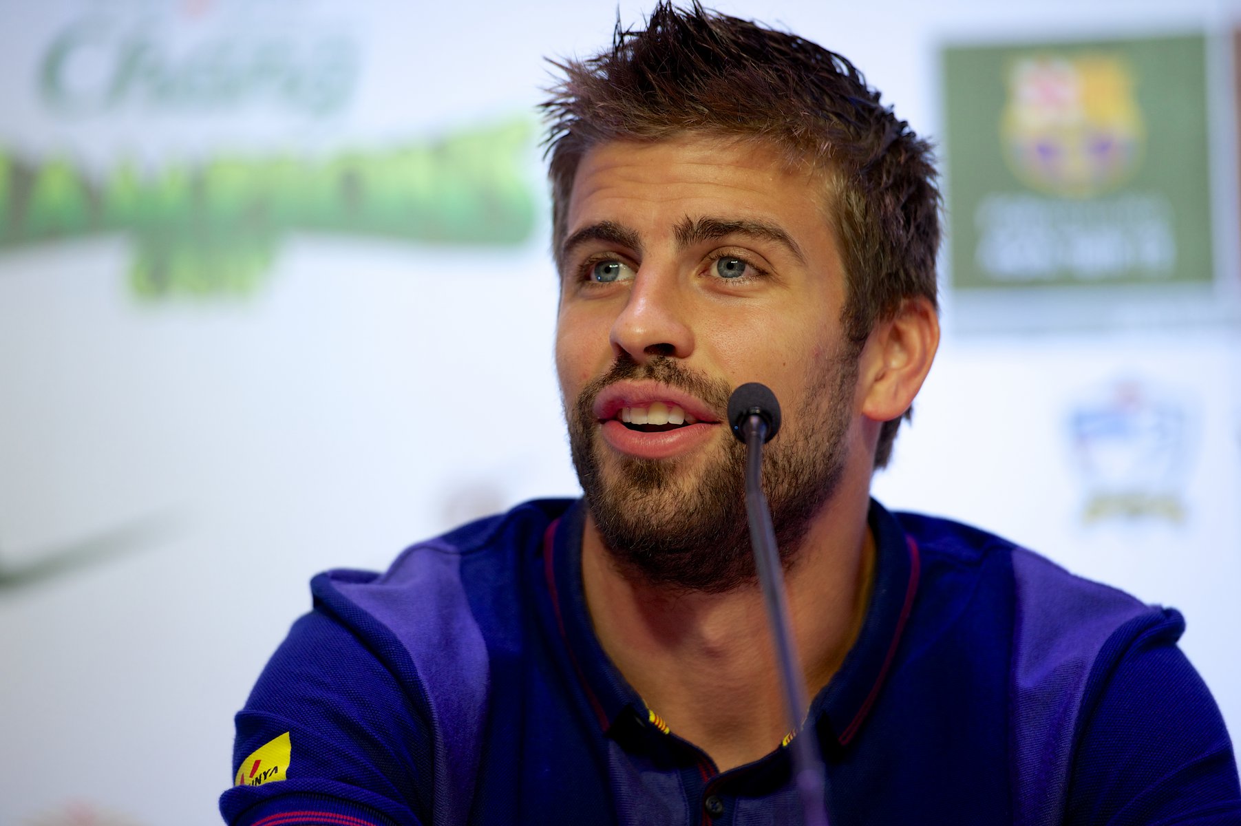 Gerard Pique: Τώρα θέλει πίσω την Shakira – Χώρισε με το «τρίτο πρόσωπο»