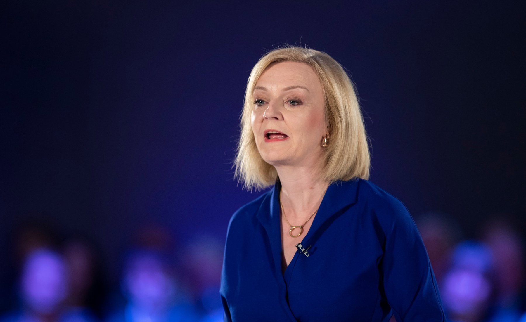 Και πολύ κράτησε: Η παραίτηση της Liz Truss στέλνει τη Βρετανία ξανά στα σχοινιά