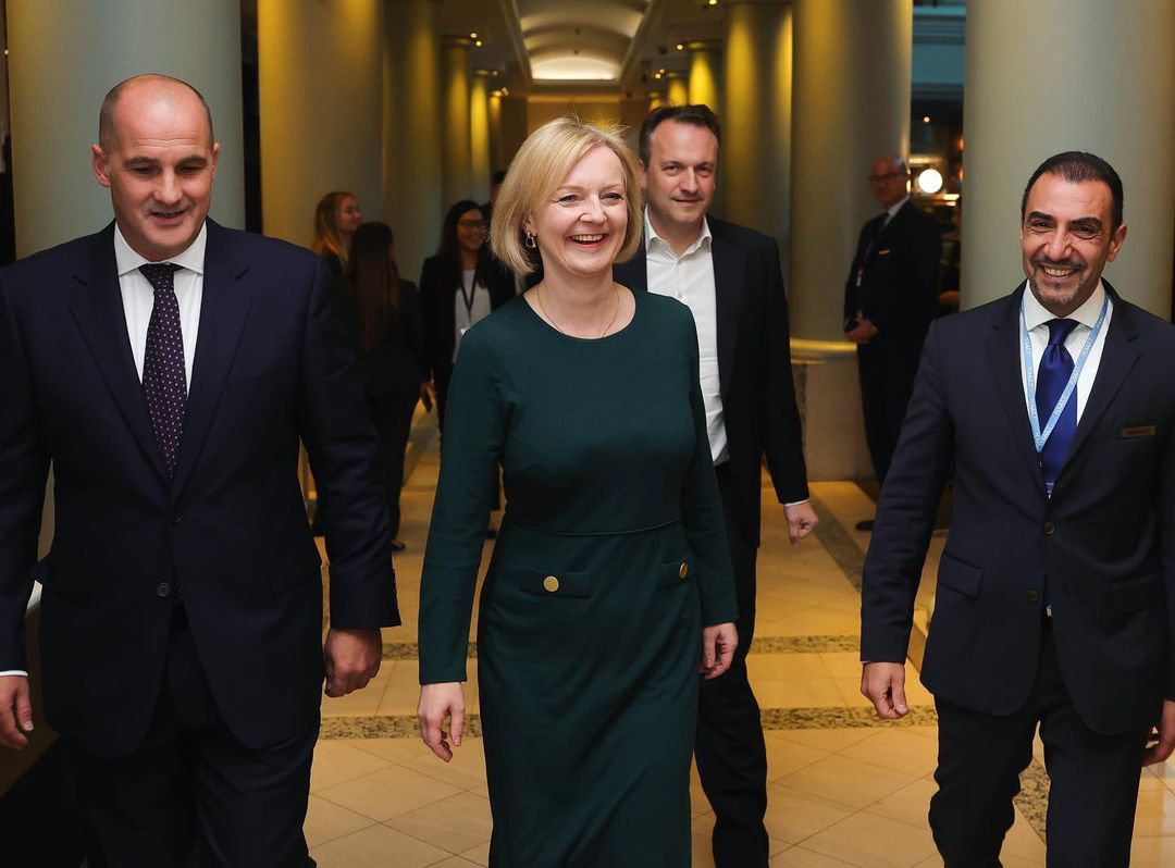 Liz Truss: Ζήτησε δανεικά από φίλη της για να πληρώσει ένα γεύμα κάτω από 20 λίρες