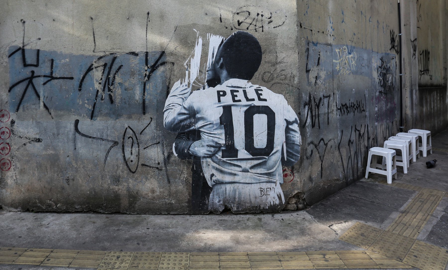 Πέθανε ο τεράστιος Pele: Θρηνεί ο παγκόσμιος αθλητισμός