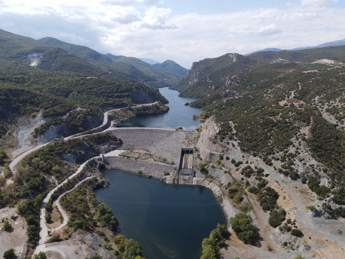 Βέροια: Τα μαζεύει τώρα η μητέρα του νεκρού βρέφους – «Δεν σκότωσα εγώ το παιδί μου»