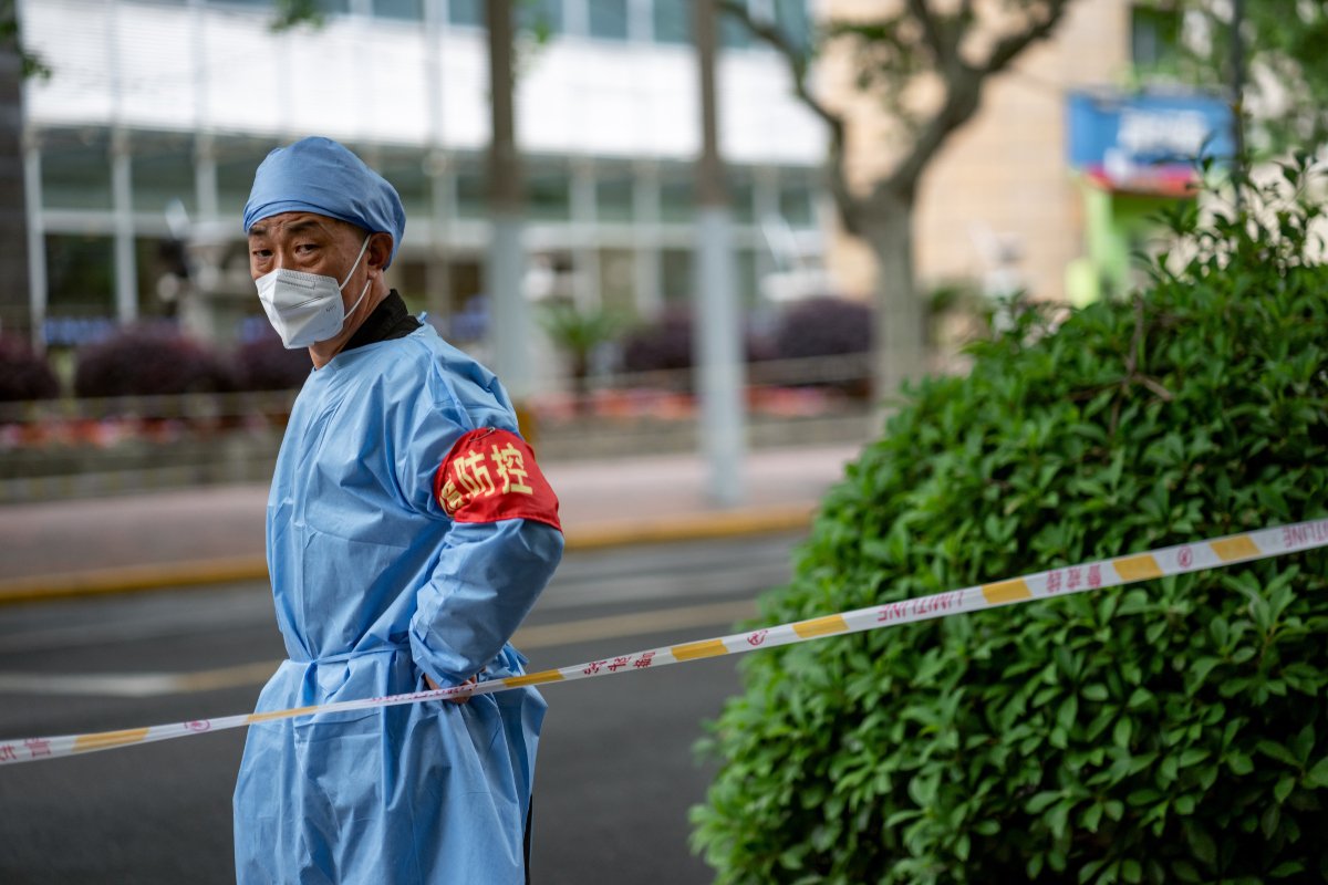 Χτυπάνε (ξανά) καμπανάκια: Για πρώτη φορά η Κίνα παραδέχεται την αύξηση κρουσμάτων κορωνοϊού – Ανεξέλεγκτη η κατάσταση στα νοσοκομεία