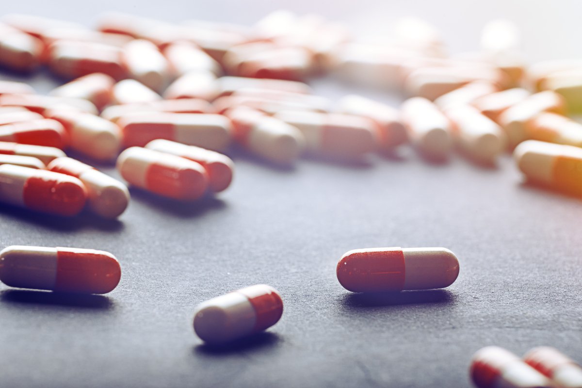 Θάνος Πλεύρης: Θα προτείνονται εναλλακτικά σκευάσματα σε φάρμακα που θα είναι σε έλλειψη