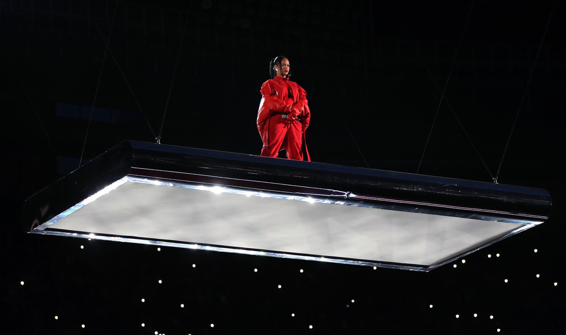 Γλυκάθηκε η Rihanna: Μετά το SuperBowl θα τραγουδήσει και στα Όσκαρ