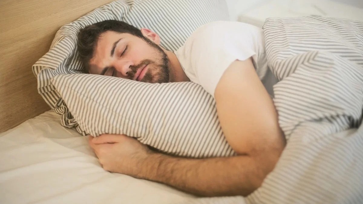 Ύπνος: Πώς μπορείτε να ζήσετε σχεδόν 5 χρόνια περισσότερο