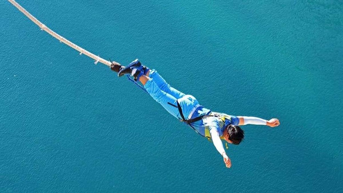 Σοκ: Κόπηκε το σκοινί την ώρα του bungee jumping