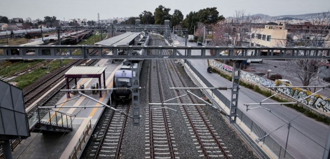 «Χειρόφρενο» στα τρένα έως την Παρασκευή