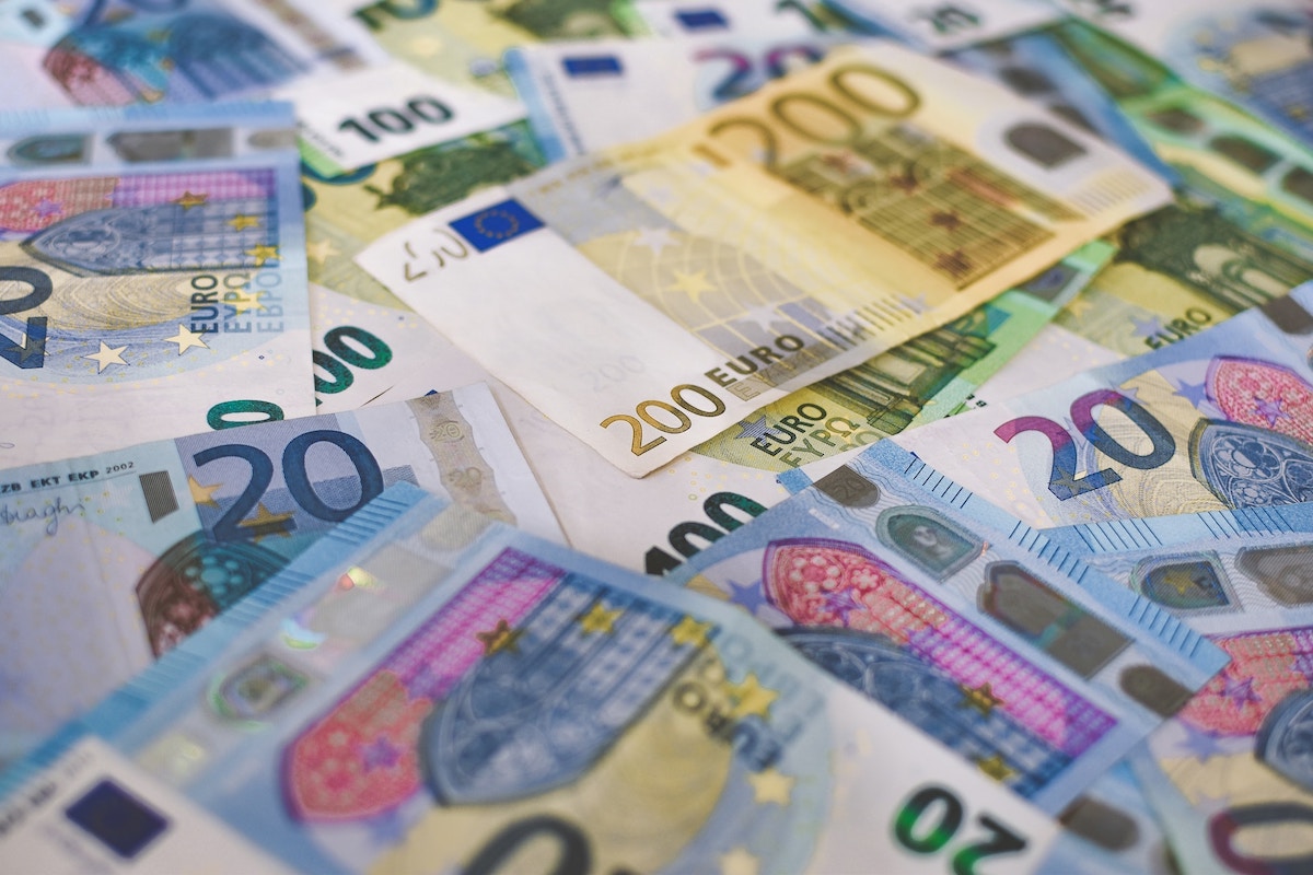 Δώρο Πάσχα 2023: Πόσο θα είναι μετά την αύξηση του κατώτατου μισθού στα 780 ευρώ