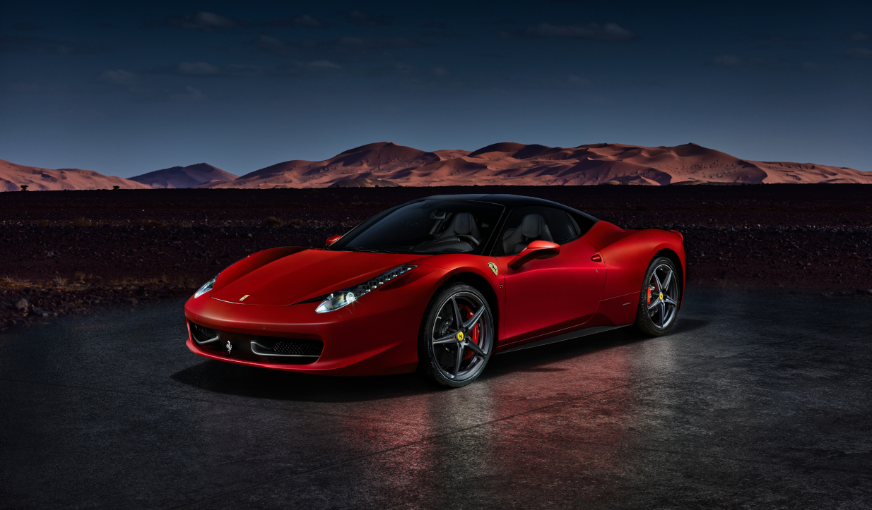 Το μυστηριώδες τιμόνι ενός νέου μοντέλου της Ferrari