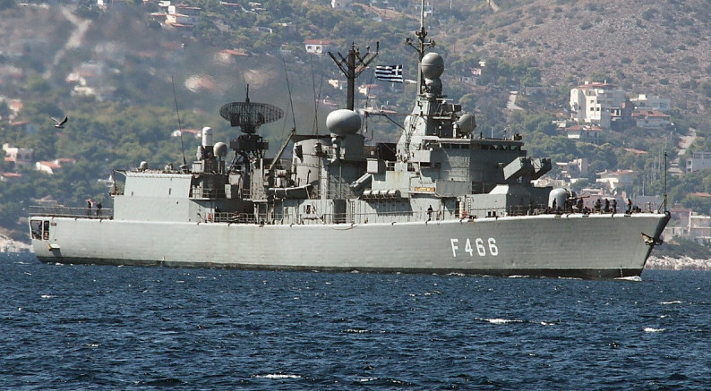 Επίσκεψη σε πλοία του Πολεμικού Ναυτικού λόγω της 25ης Μαρτίου
