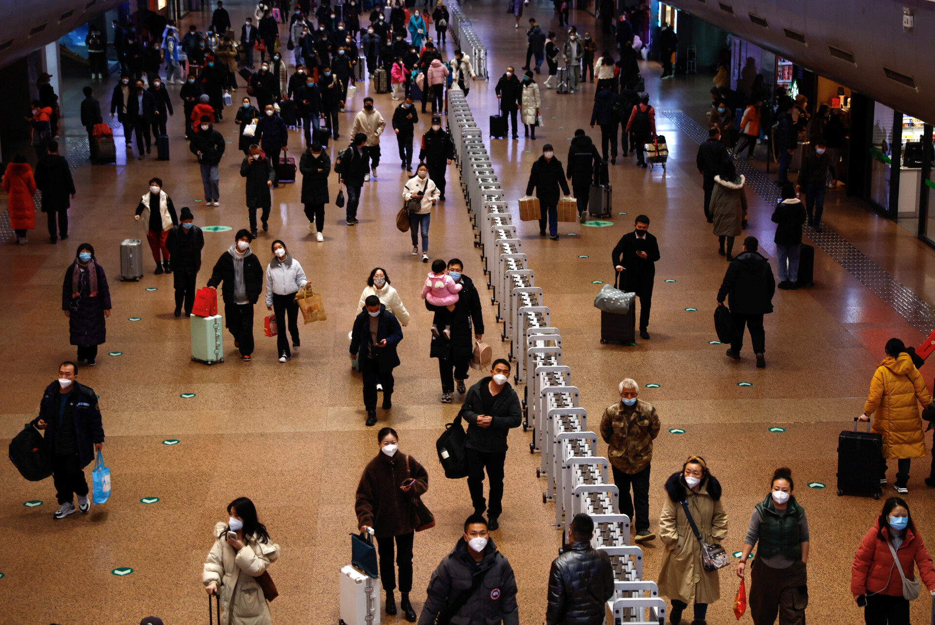 Το Πεκίνο καταγράφει την πρώτη μείωση του πληθυσμού από το 2003