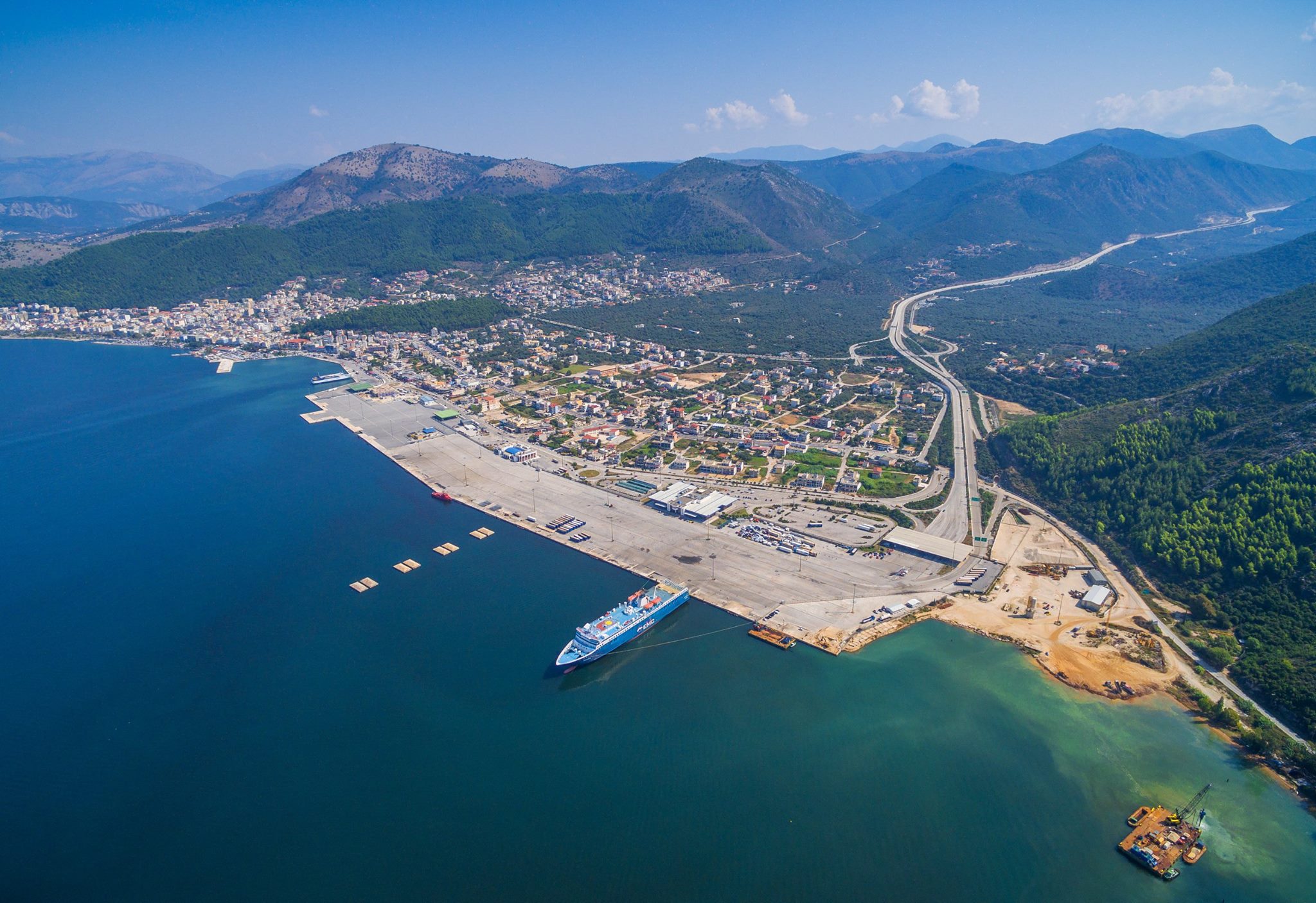 Το λιμάνι της Ηγουμενίτσας περνάει στον όμιλο Γκριμάλντι