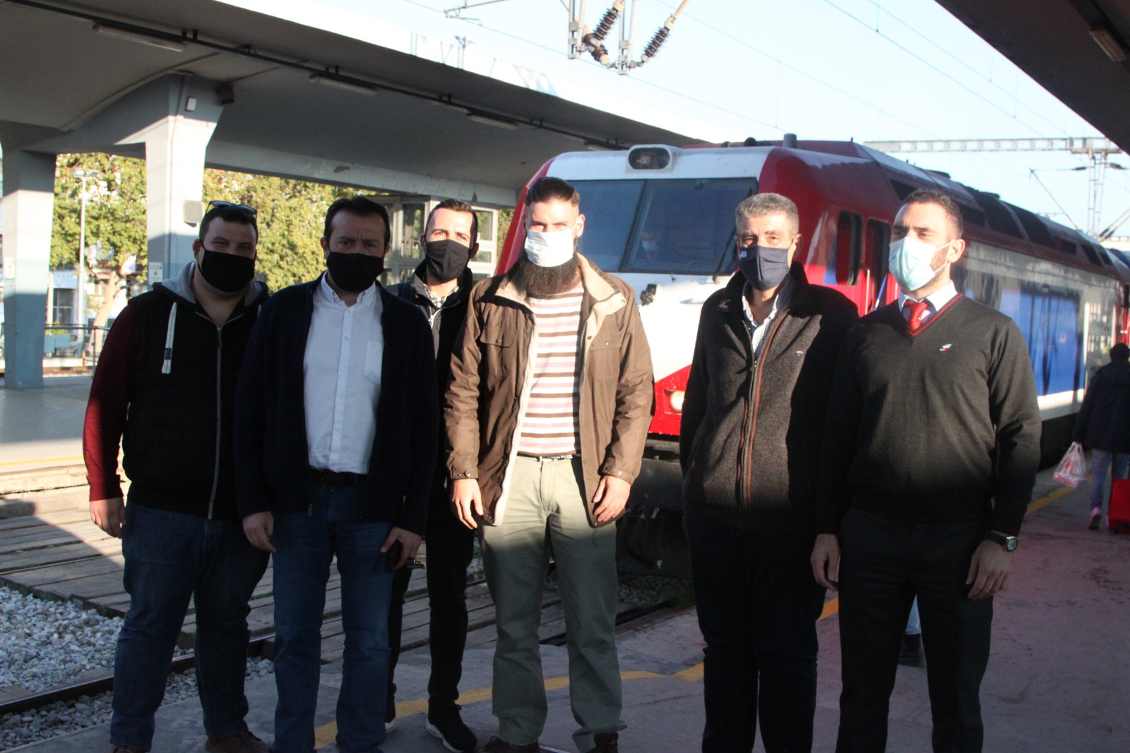ΣΥΡΙΖΑ: «Με τις “βόλτες” Γεραπετρίτη δεν “μαζεύεται” η διάλυση του σιδηροδρόμου» Γεραπετρίτης
