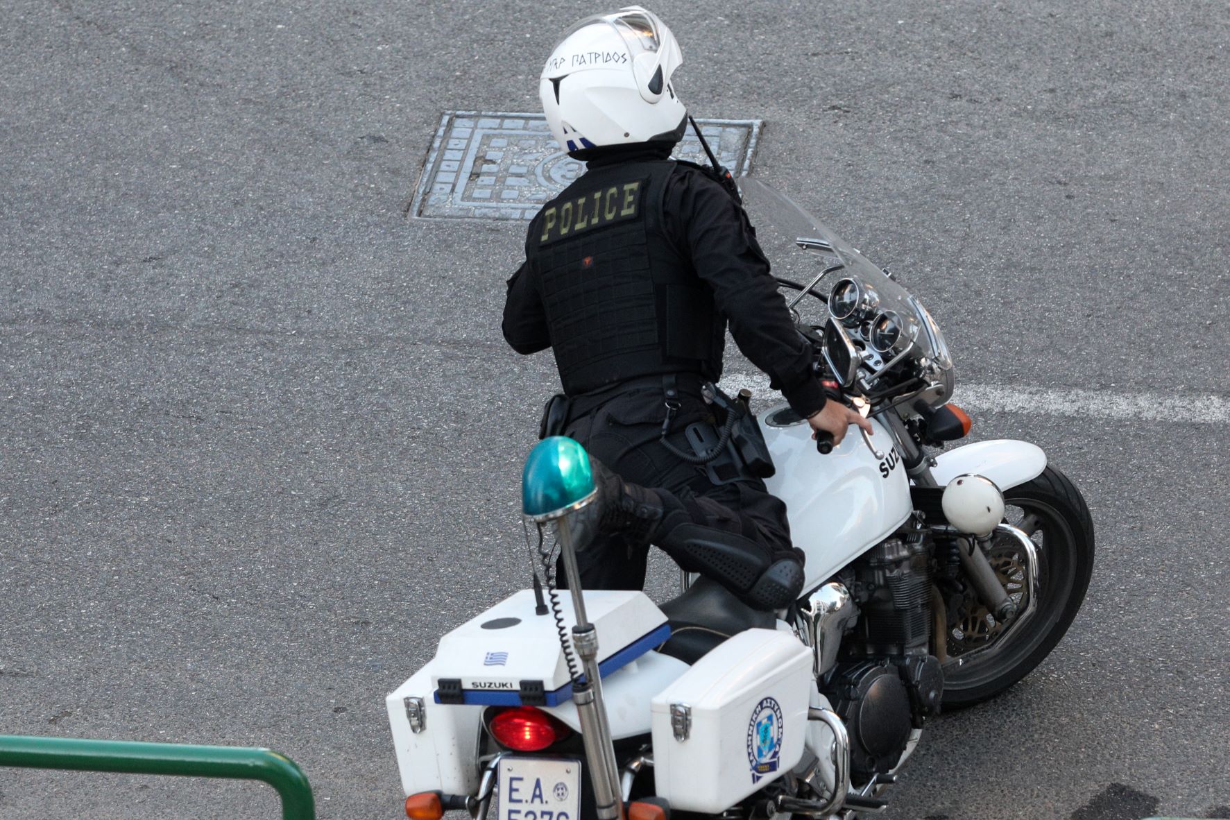 Κυψέλη: Ναρκομανής έψαχνε αγοραστή για Καλάσνικοφ!