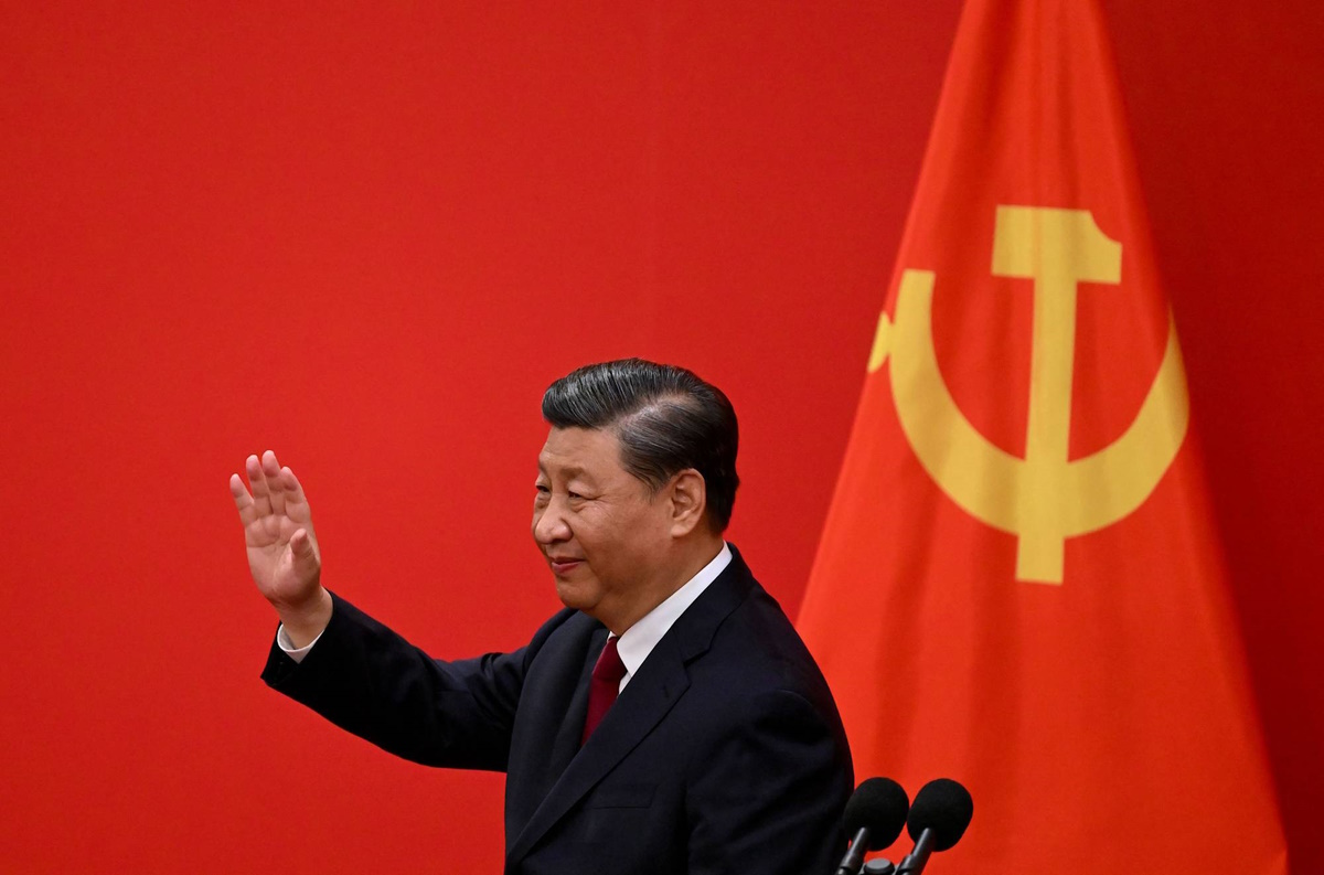Ο Σι Τζινπίνγκ καταδικάζει την πολιτική της Δύσης για την Κίνα