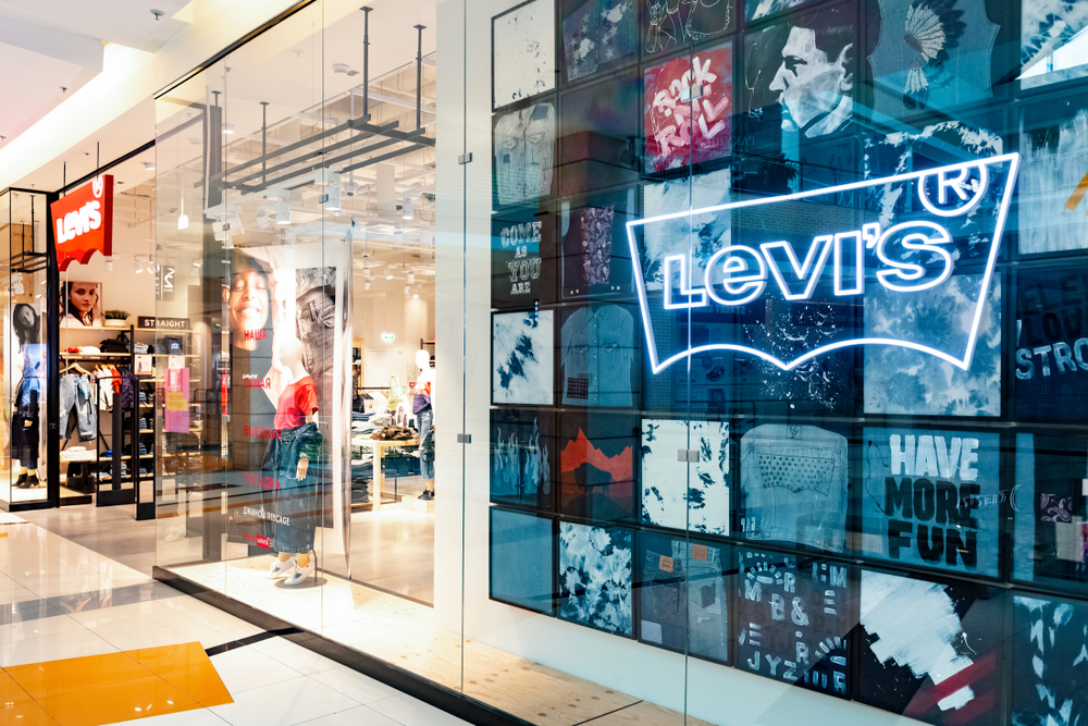 Levi’s: Θα αρχίσει να χρησιμοποιεί virtual μοντέλα για μια εξατομικευμένη εμπειρία αγορών