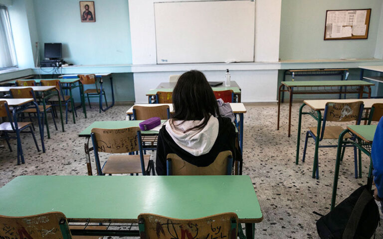 Θεσσαλονίκη: 53χρονος δάσκαλος κατηγορείται για σεξουαλική παρενόχληση 10χρονης