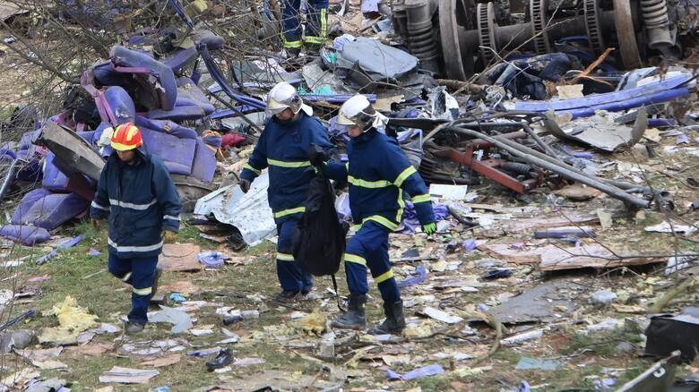 Τραγικές στιγμές στο ληξιαρχείο της Λάρισας