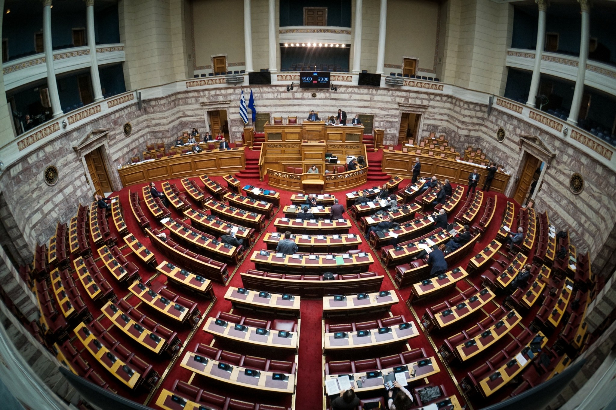 Πόθεν έσχες: Τα περιουσιακά στοιχεία των πολιτικών αρχηγών – Πλουσιότερος όλων ο Ανδρουλάκης, προτελευταίος ο Μητσοτάκης σε τραπεζικό λογαριασμό