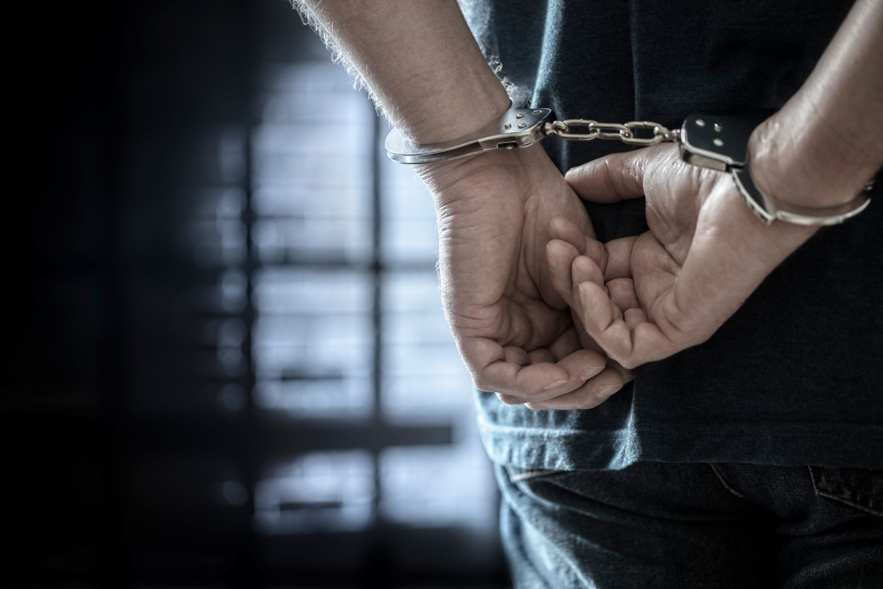 Μαρούσι: Συνελήφθη ζευγάρι φυγόποινων – Είχαν καταδικαστεί σε συνολική ποινή φυλάκισης 72 ετών και 4 μηνών