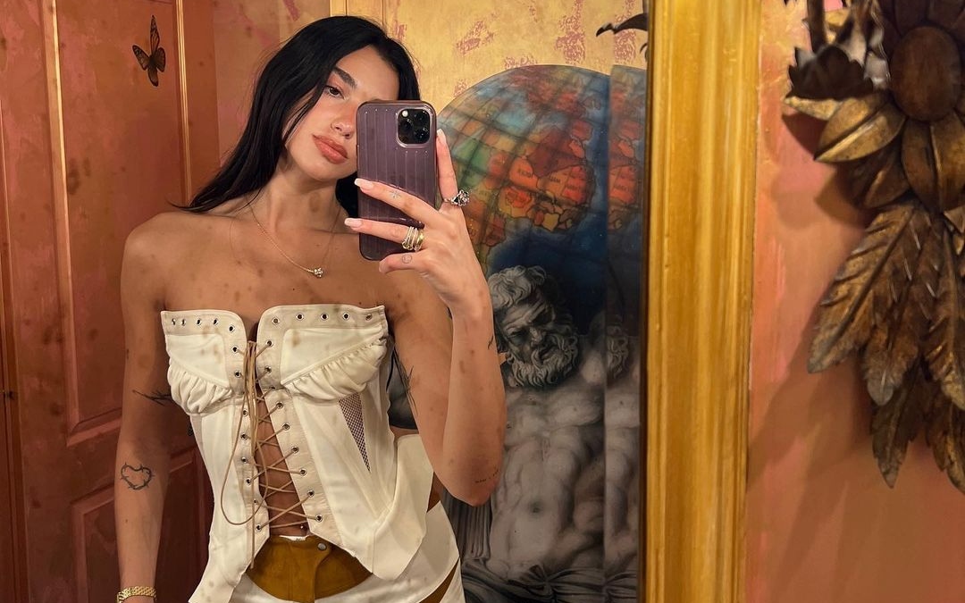 Κορσές: Πώς να φορέσεις την πιο sexy τάση της σεζόν